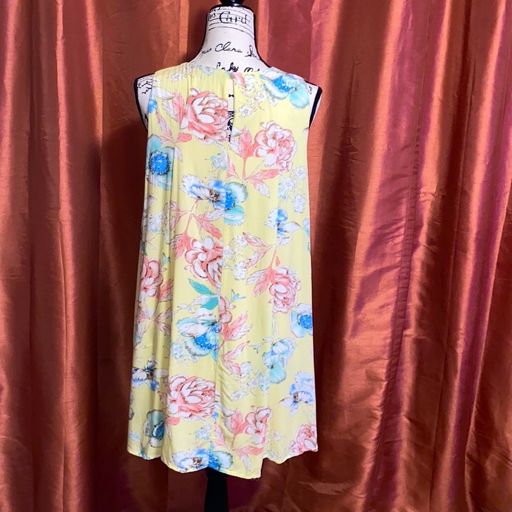 SOLD - Picture 2 of 8